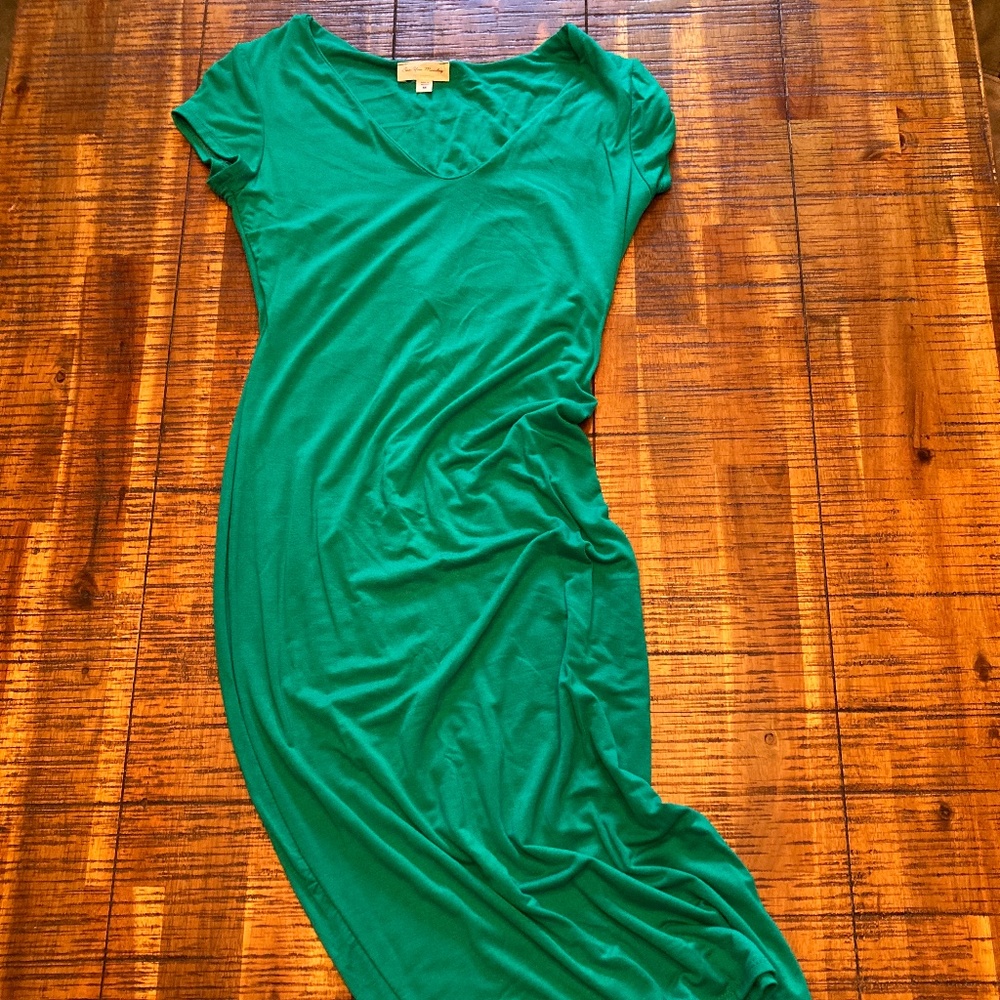 Feeling green? body forming dress size M